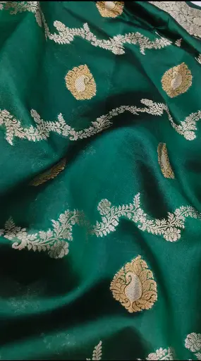 Banarasi Dupion Silk Saree In Bottle Green Colour